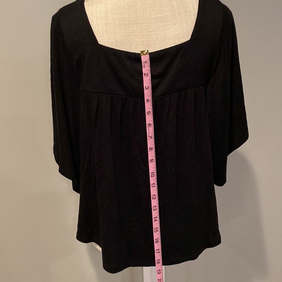 Universal Thread Short Sleeve Batwing Top Size: S - Picture 6 of 13